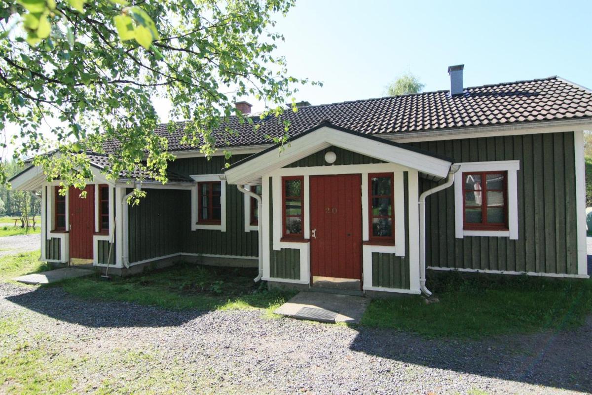 Holiday bungalow with sauna for six