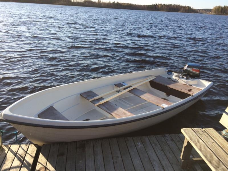 Moottorivene Terhi 440 + Yamaha 8 hp perämoottori