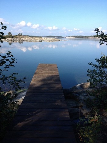 Stenskär furuskär 1 - Suomen Saaristovaraus Oy Online