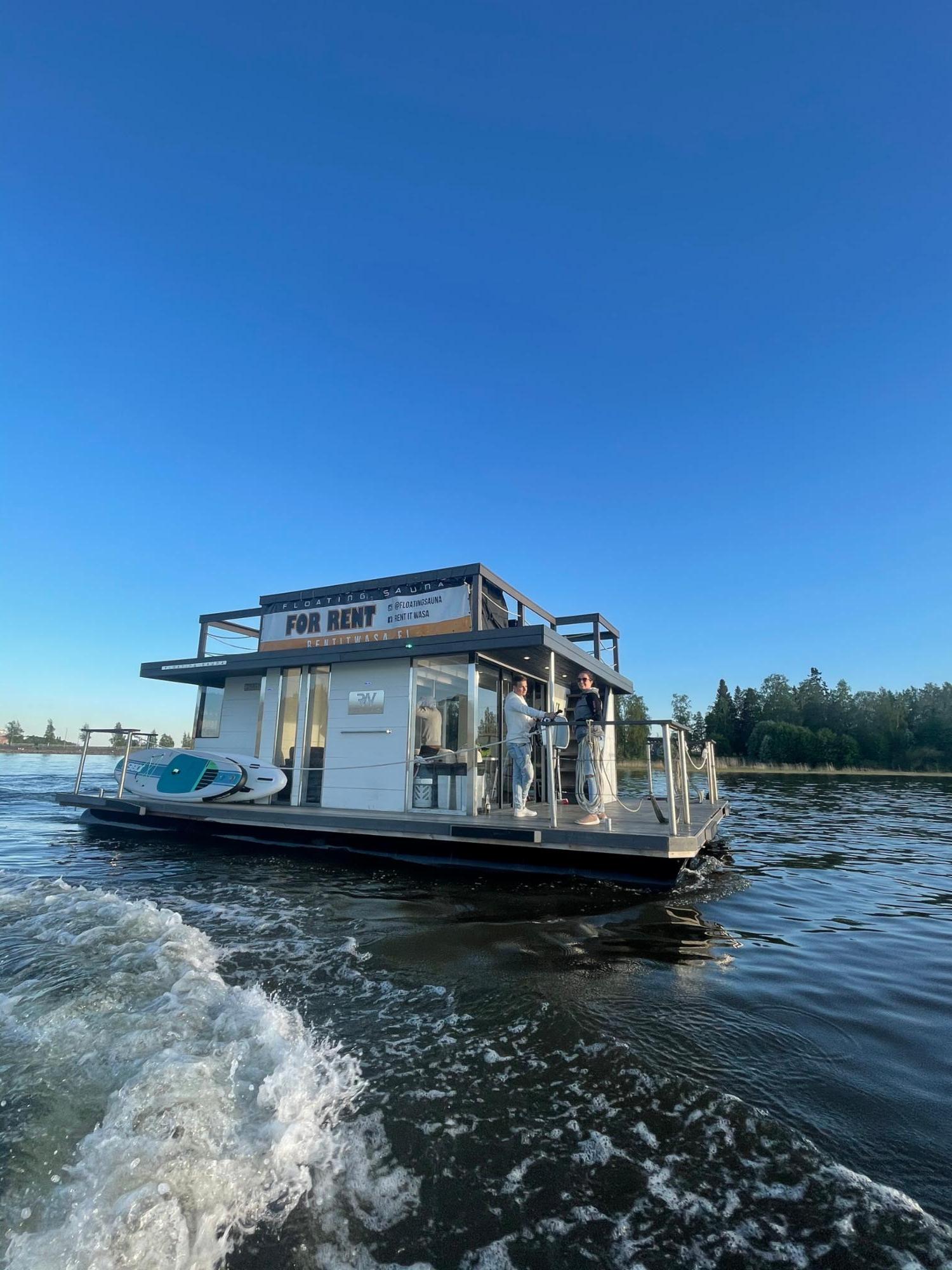 Floating Sauna with Skipper - Visit Vaasa Online