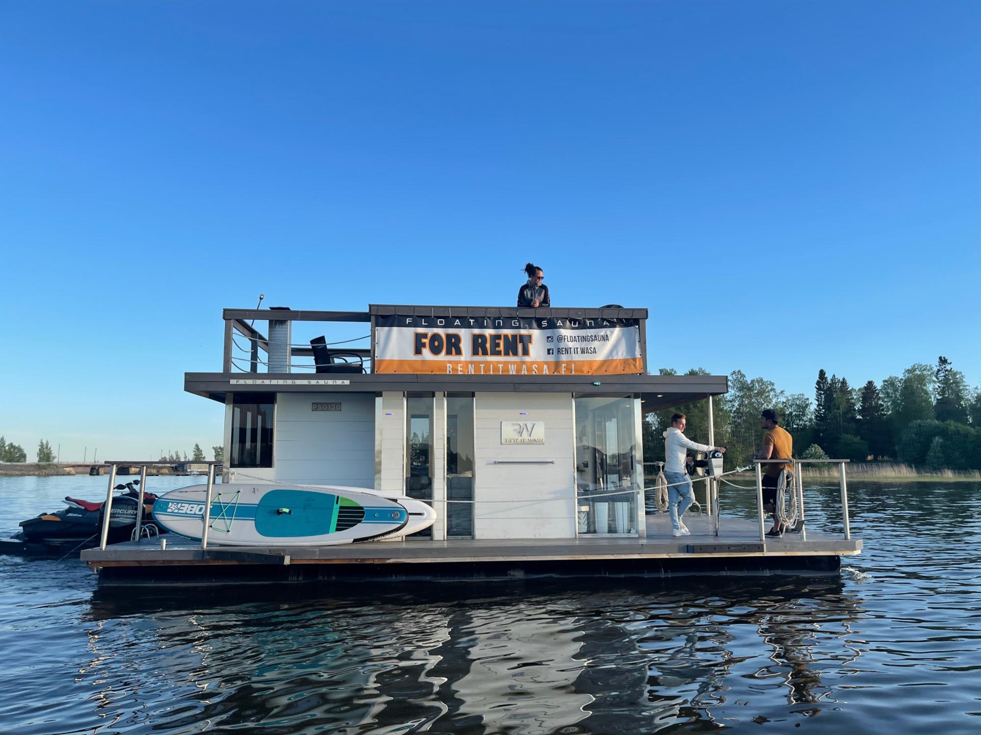 Floating Sauna at the harbor - Visit Vaasa Online