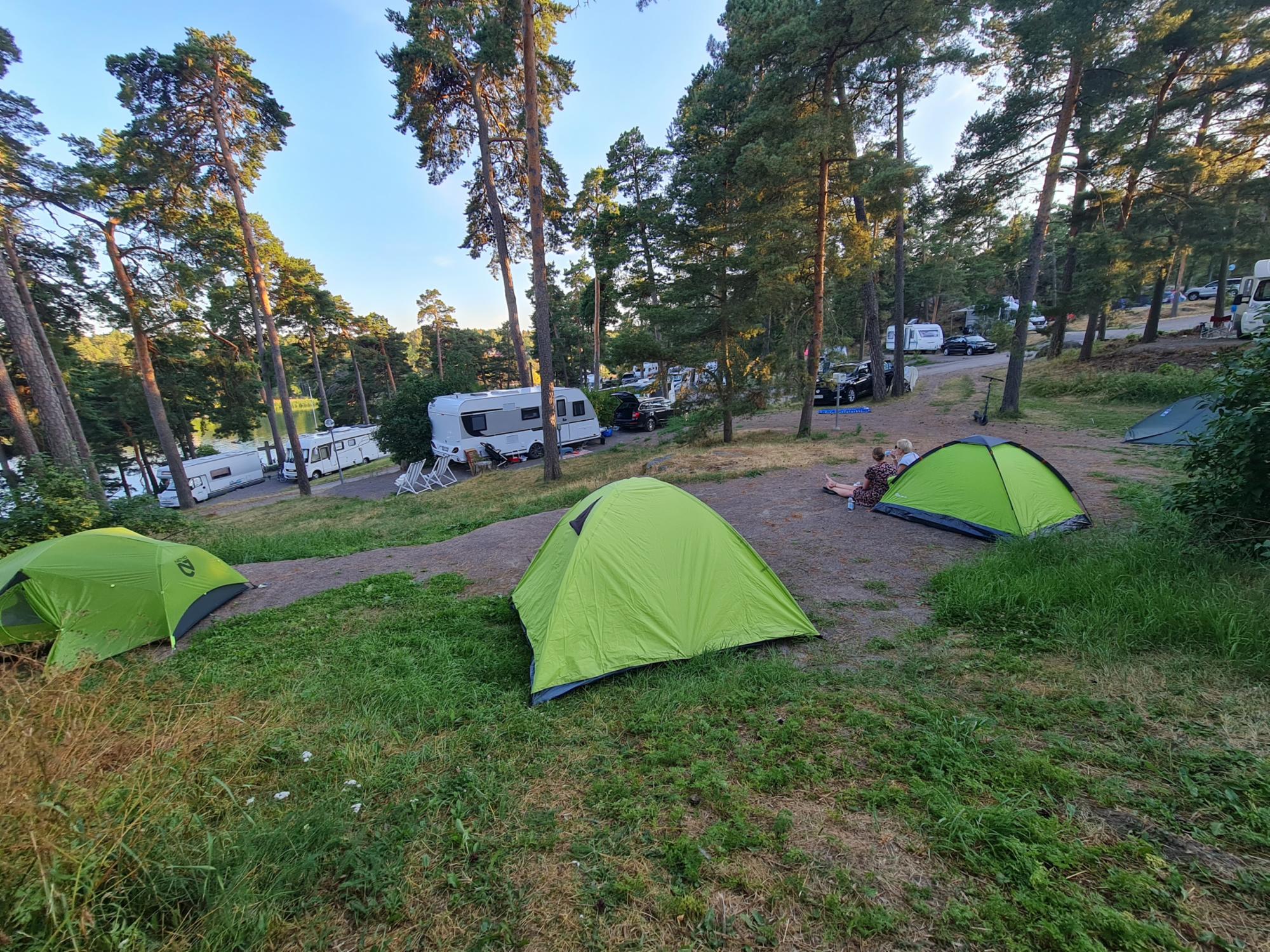 Tent place online (Area B)
